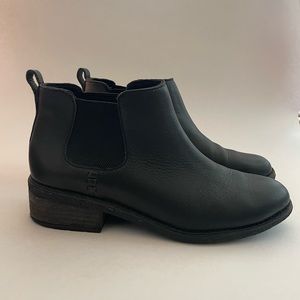 Sperry Top-Sider Chelsea Boots black womens 9